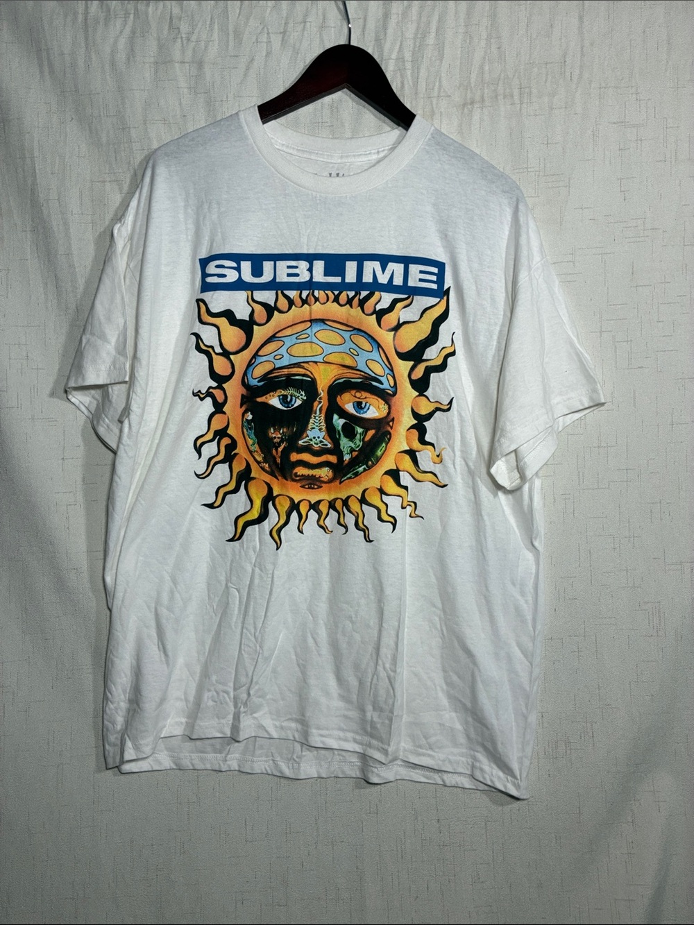 Sublime White Short-Sleeve Graphic Tee - Sun Logo